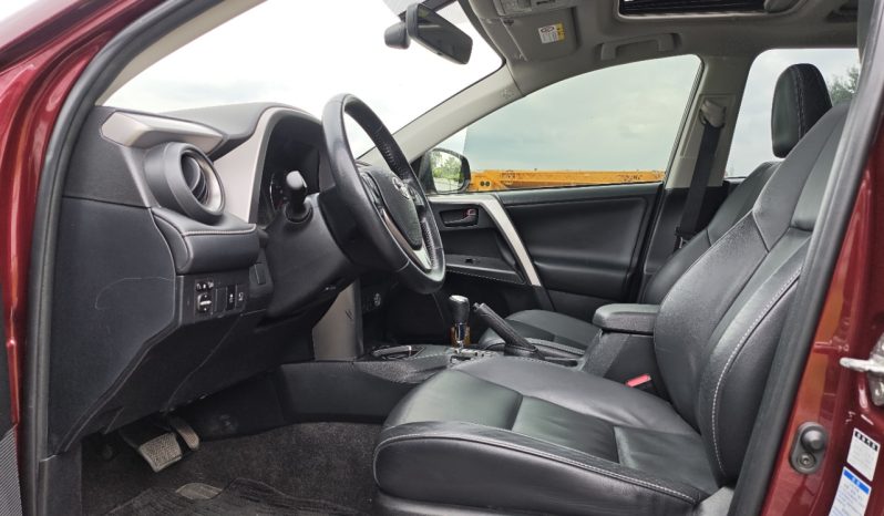 
								Toyota RAV4 2016 full									