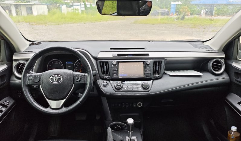 
								Toyota RAV4 2016 full									